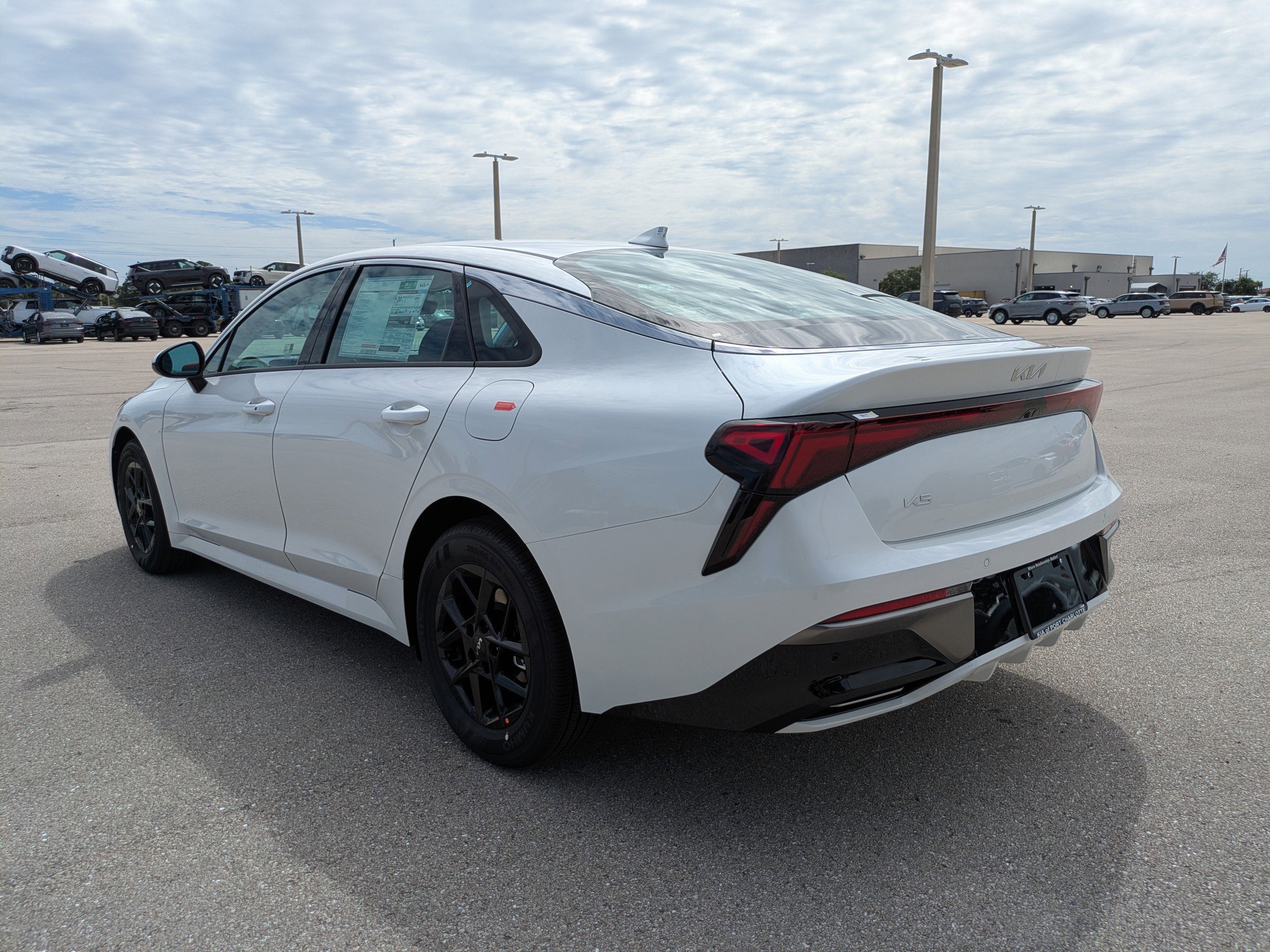 New 2026 Snow White Pearl Kia LXS FWD image 6