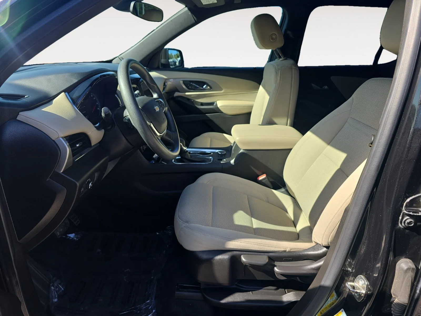 Used 2022 Mosaic Black Metallic Chevrolet LS image 21