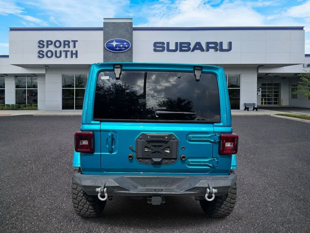 Used 2020 Teal Jeep Unlimited Rubicon image 4