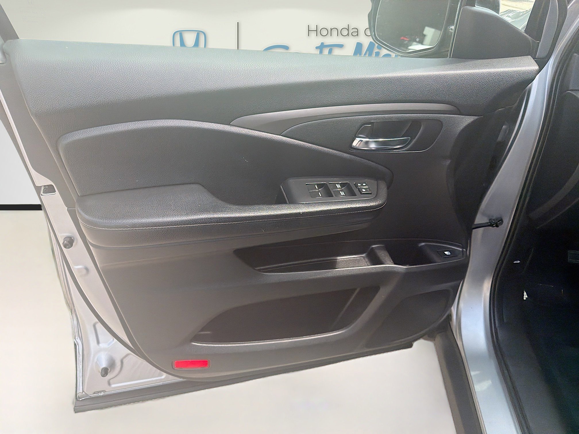 2019 Honda Ridgeline Sport - Photo 19