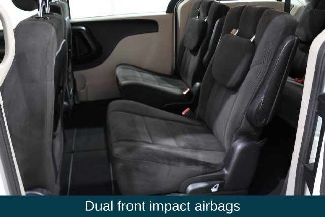 Certified Used 2012  Dodge American Value Pkg image 10