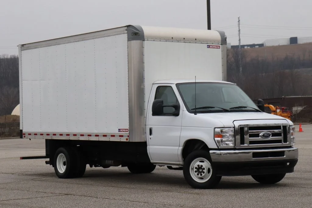 Used 2024 White Ford Base image 2