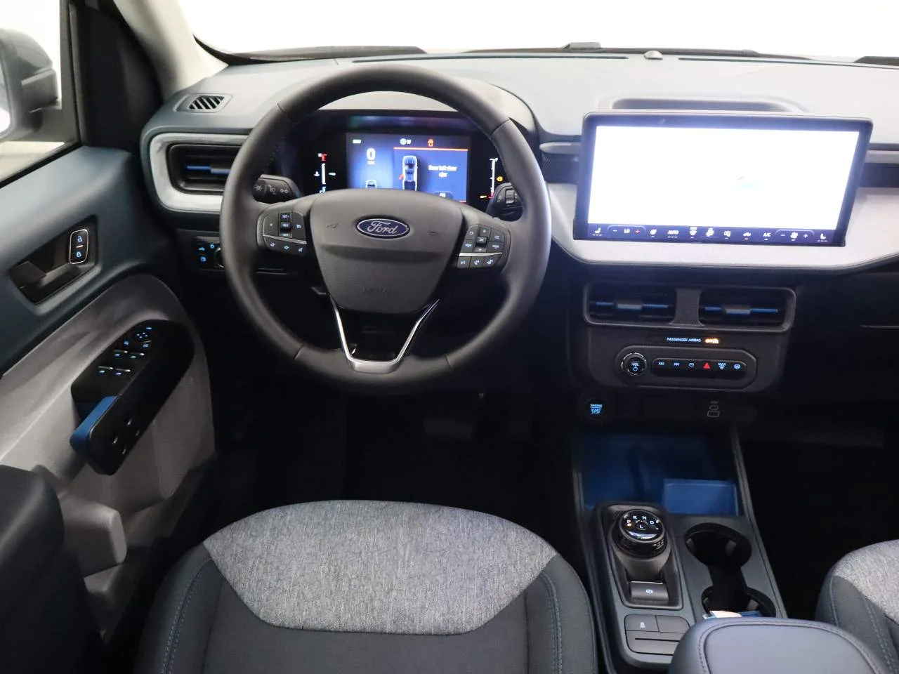 New 2026 Oxford White Ford XLT image 13