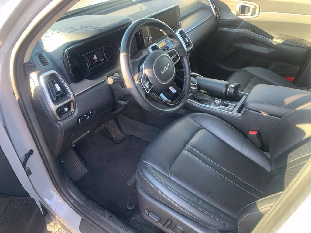 Certified Used 2022 Gray Kia EX image 10