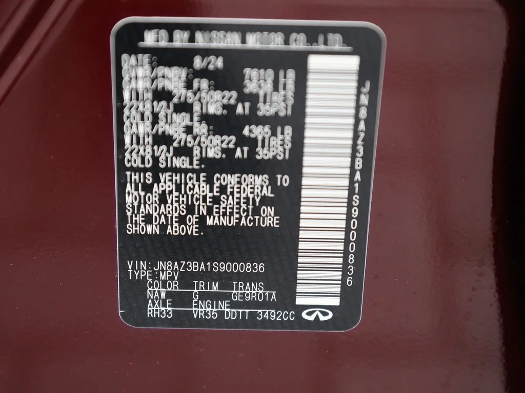 Certified Used 2025 Red INFINITI LUXE image 48