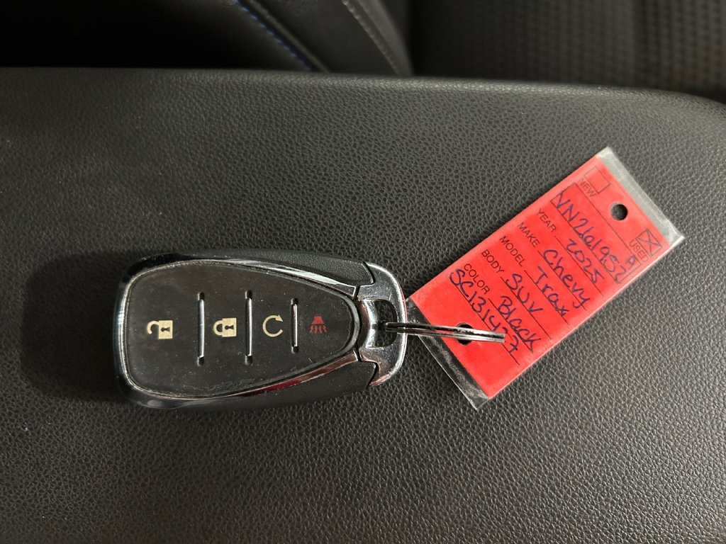 Used 2025 Black Chevrolet LT image 23