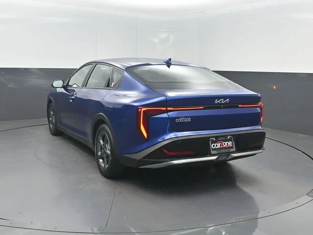 Used 2025 Blue Kia LXS image 23