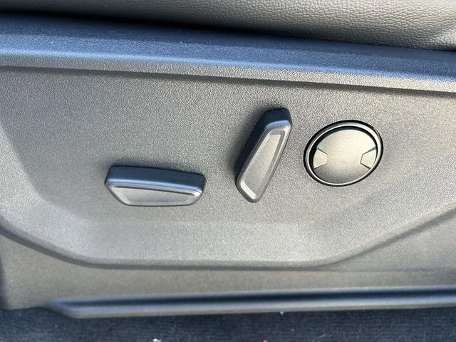 New 2026 Avalanche Ford F-350® Lariat® image 19
