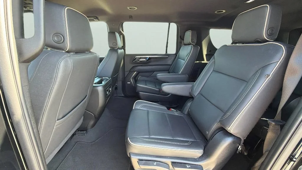 Used 2025 Black Chevrolet Premier image 26