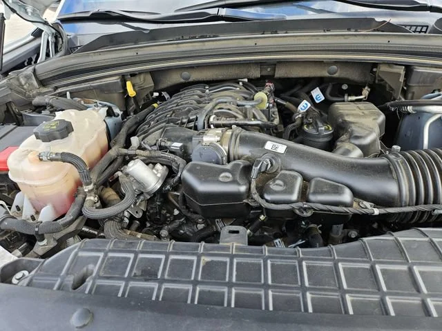 Used 2024 White Jeep Altitude image 22
