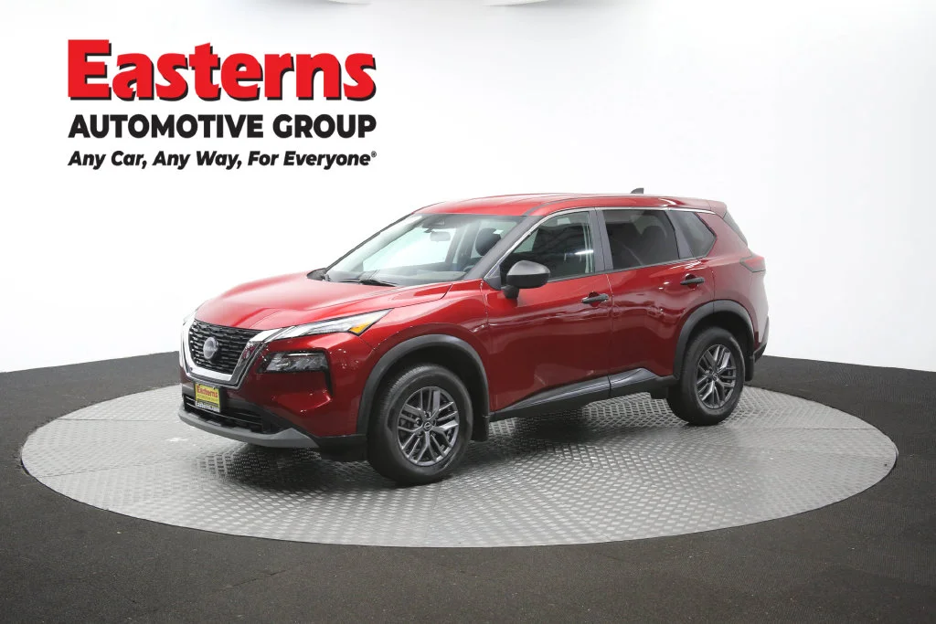 Used 2023 Red Nissan S image 58