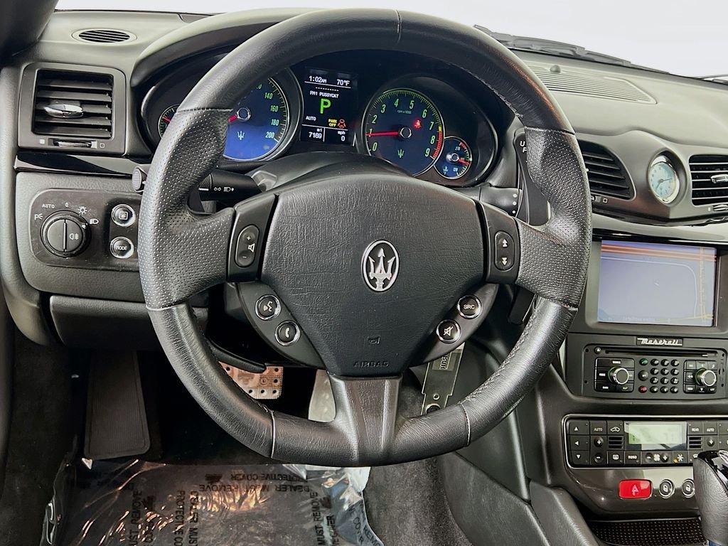 Used 2016 White Maserati Sport image 11