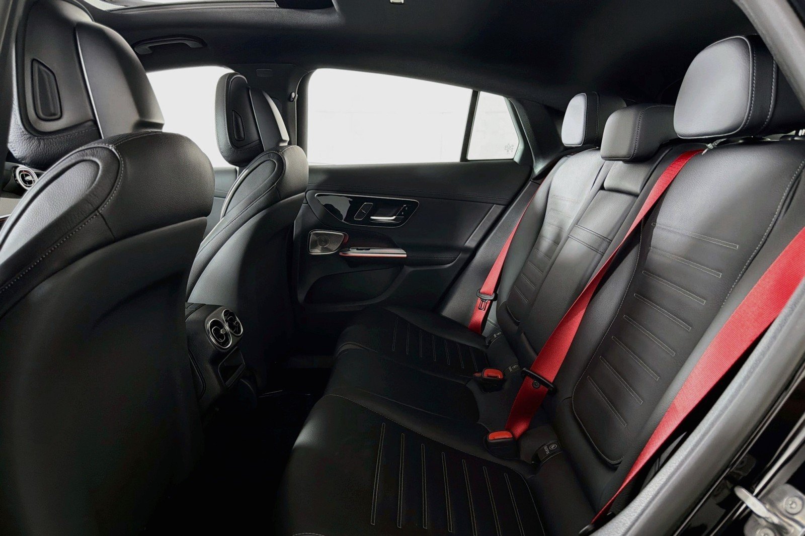 New 2027 Obsidian Black Metallic Mercedes-Benz AMG® GLC 53 4MATIC+ Coupe image 7