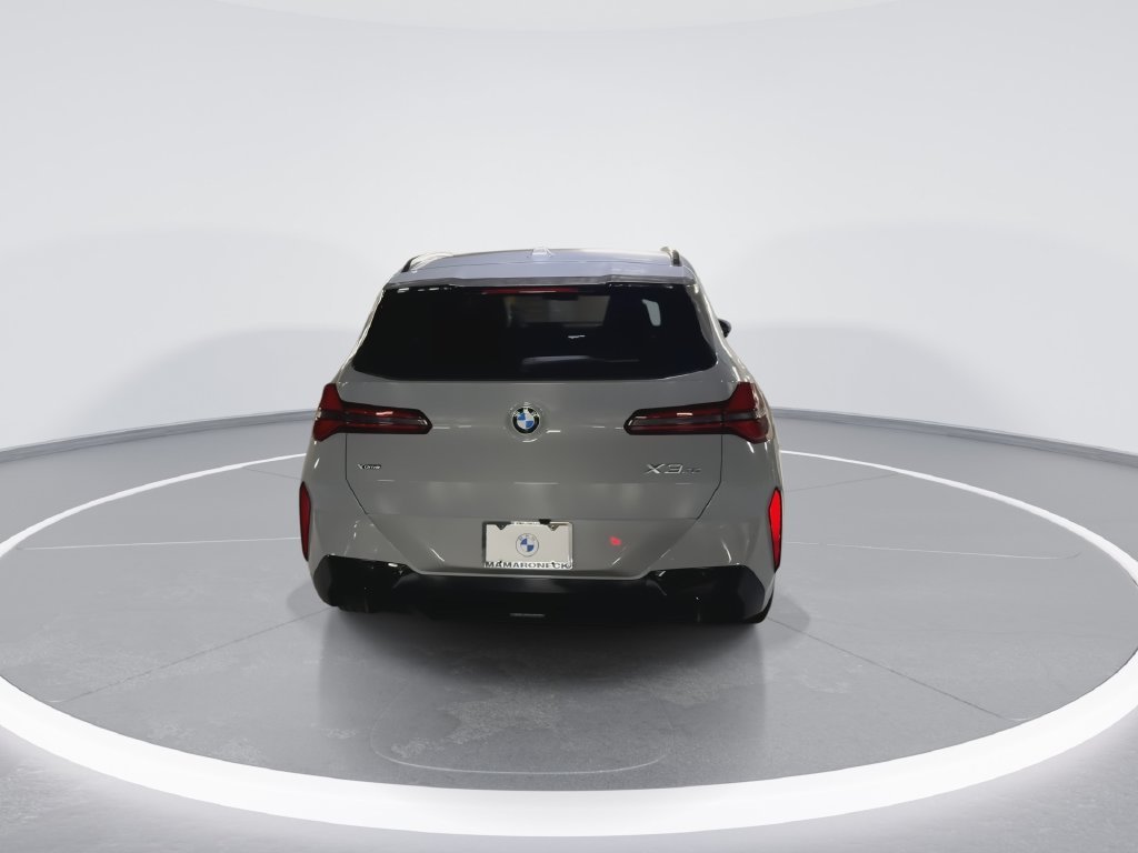 Used 2026 Gray Metallic BMW 30 xDrive image 7