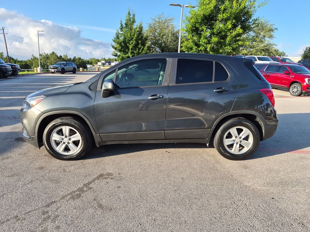 Used 2020 Gray Chevrolet LS image 5