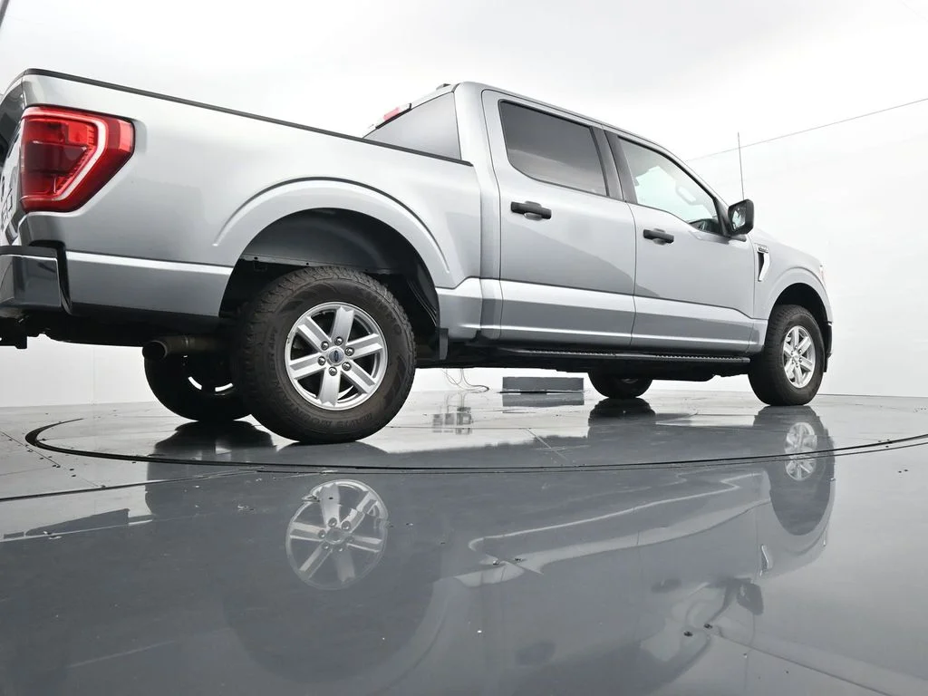 Used 2022 Silver Ford XLT image 31