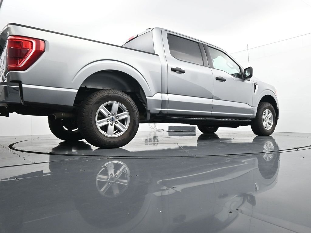 Used 2022 Silver Ford XLT image 32