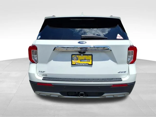Used 2023 White Ford XLT image 10