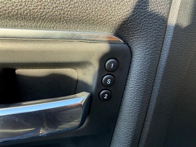 New 2027 Granite Crystal Metallic Clear-Coat Exterior Paint RAM Laramie image 18