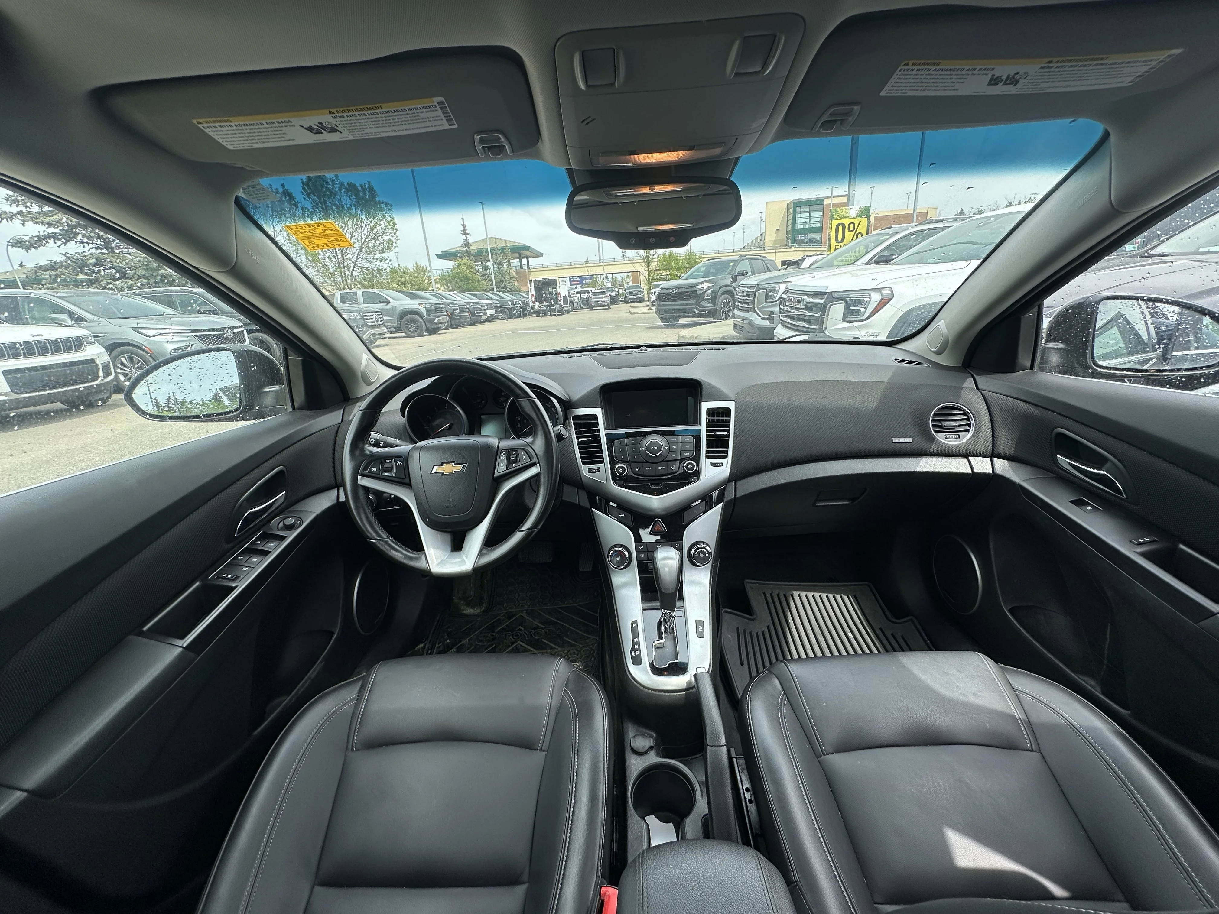 Used 2015 Black Chevrolet 2LT image 17