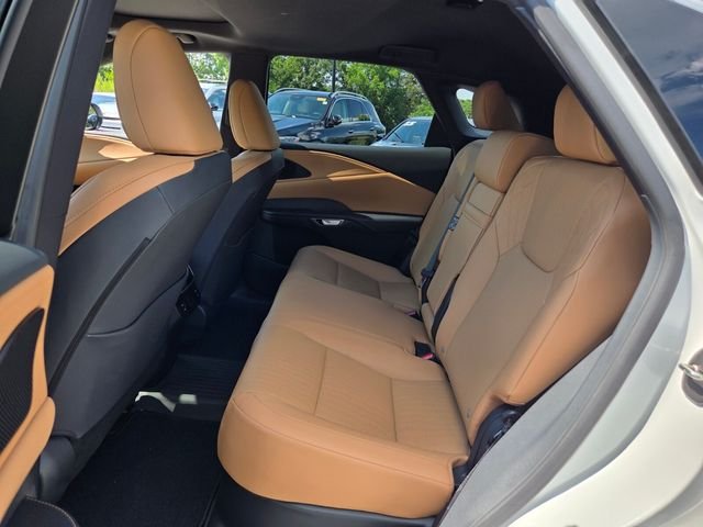 Certified Used 2025 EMINENT WHITE PEARL Lexus 350 Premium image 10