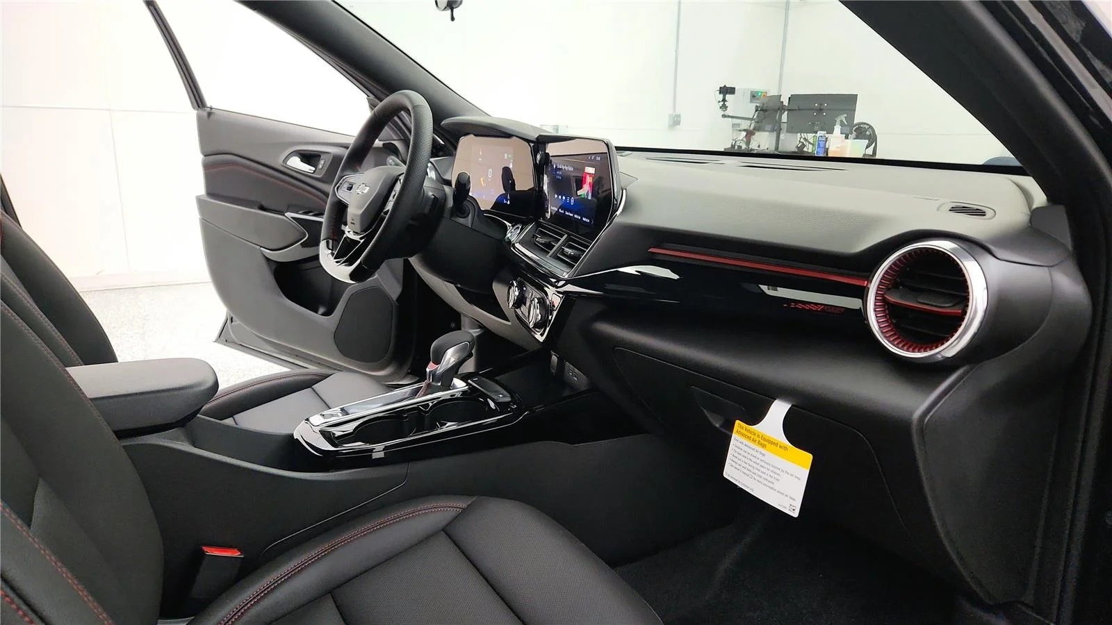 2026 Chevrolet Trax RS - Photo 35