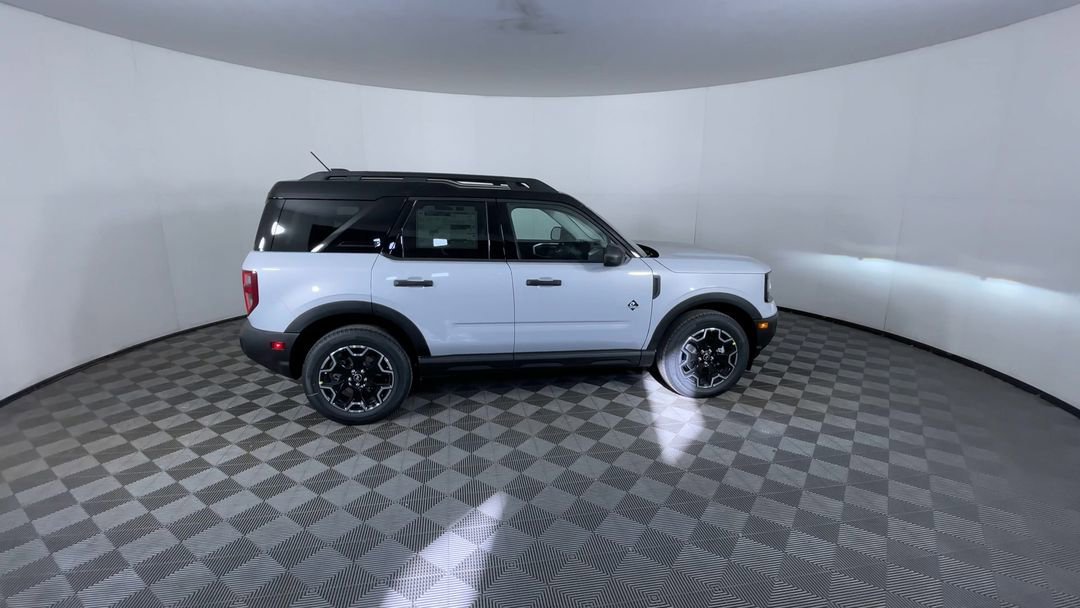 New 2026 Space White Metallic Ford Outer Banks image 9