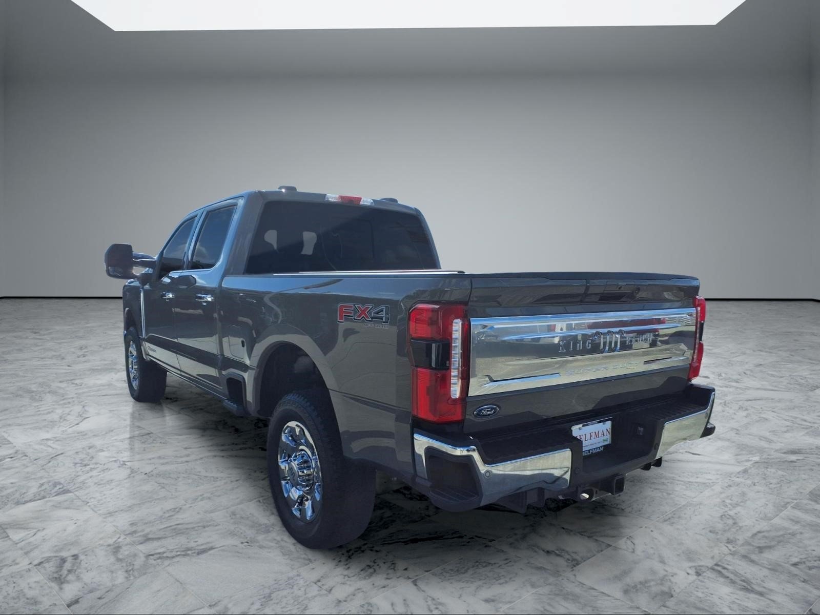 Used 2026 Gray Ford King Ranch image 5