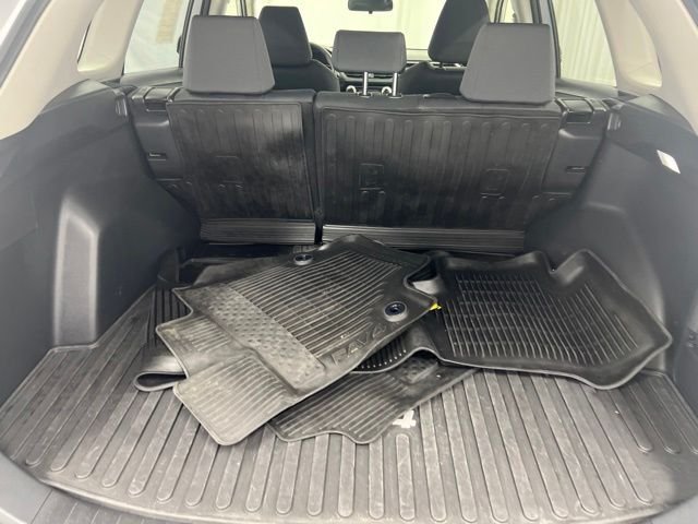 Used 2023 Silver Toyota XLE image 9
