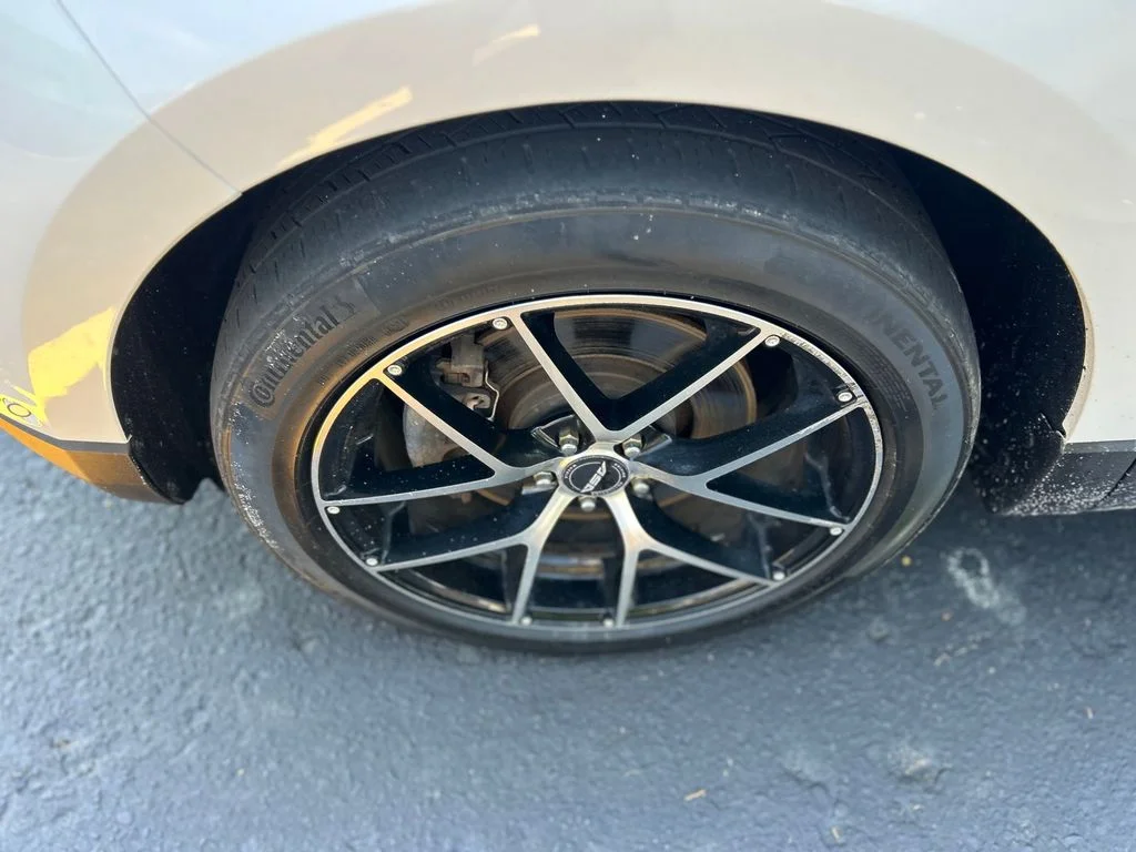 Used 2015 White Ford Titanium image 34