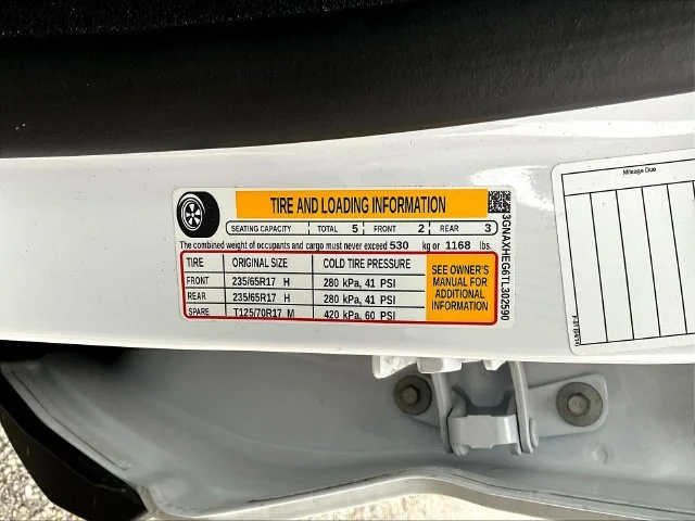 Used 2026 White Chevrolet LT image 10