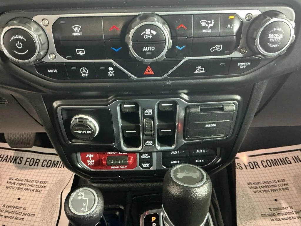 Certified Used 2022 Green Jeep Unlimited Rubicon image 27