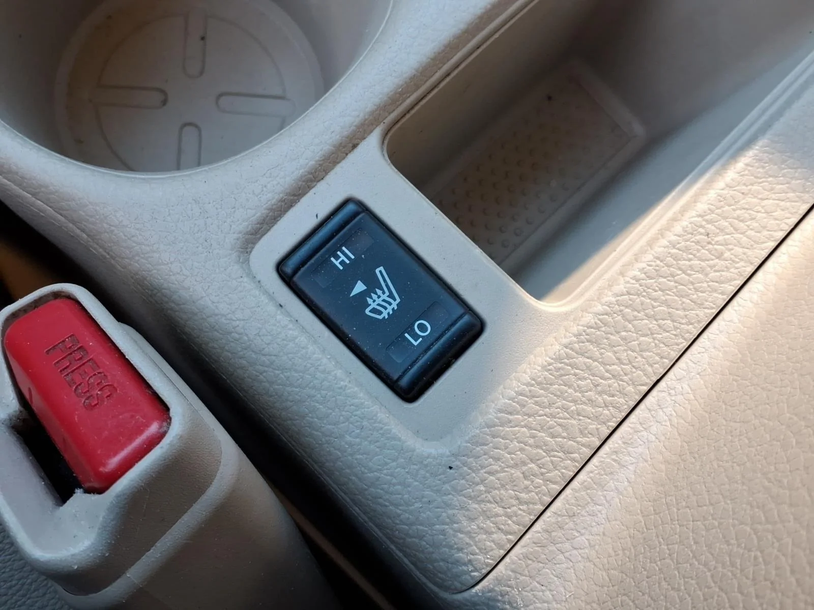 Used 2020 Pearl White Tricoat Nissan SL image 7