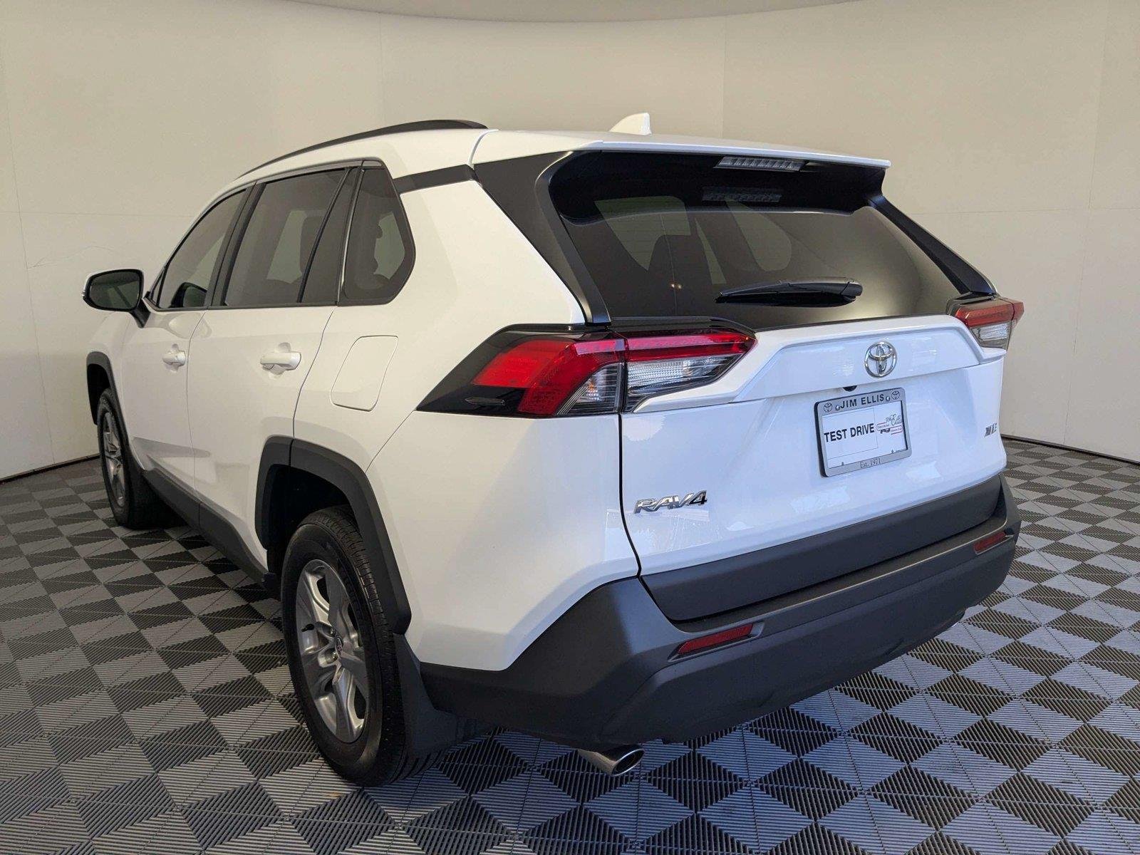 Certified Used 2025 Ice Cap Toyota XLE image 7