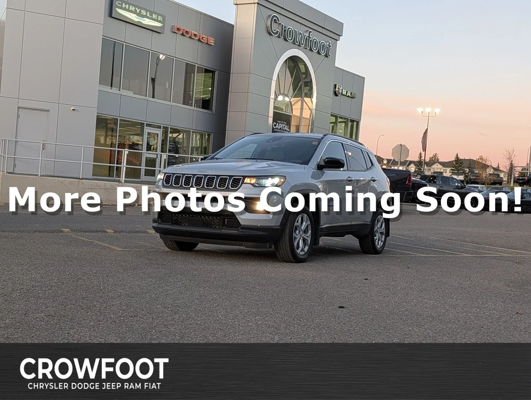 Used 2024 Silver Jeep North image 1