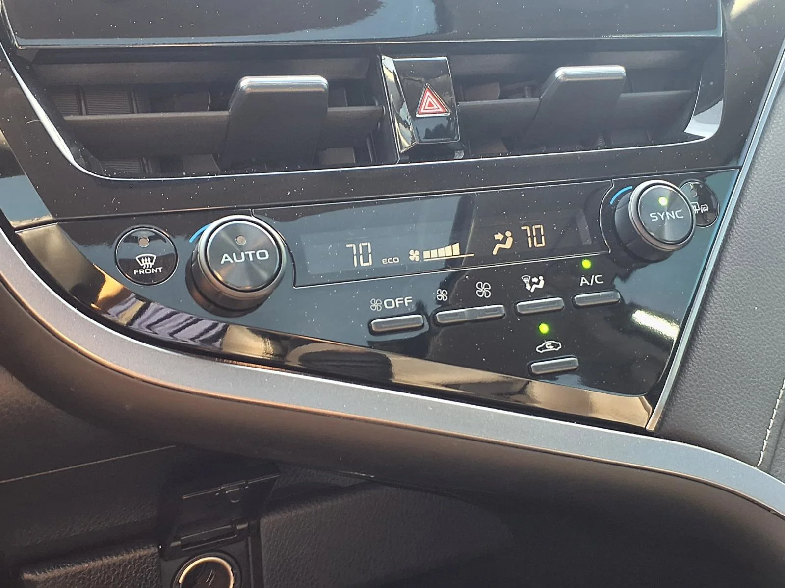 2024 Toyota Camry XSE - Photo 11