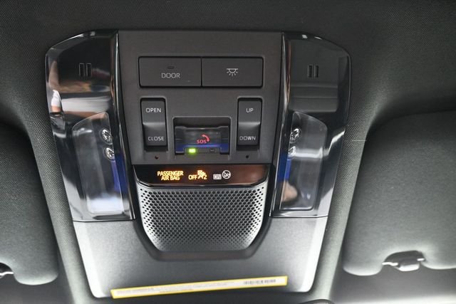 Used 2024 White Lexus 550 Premium image 45