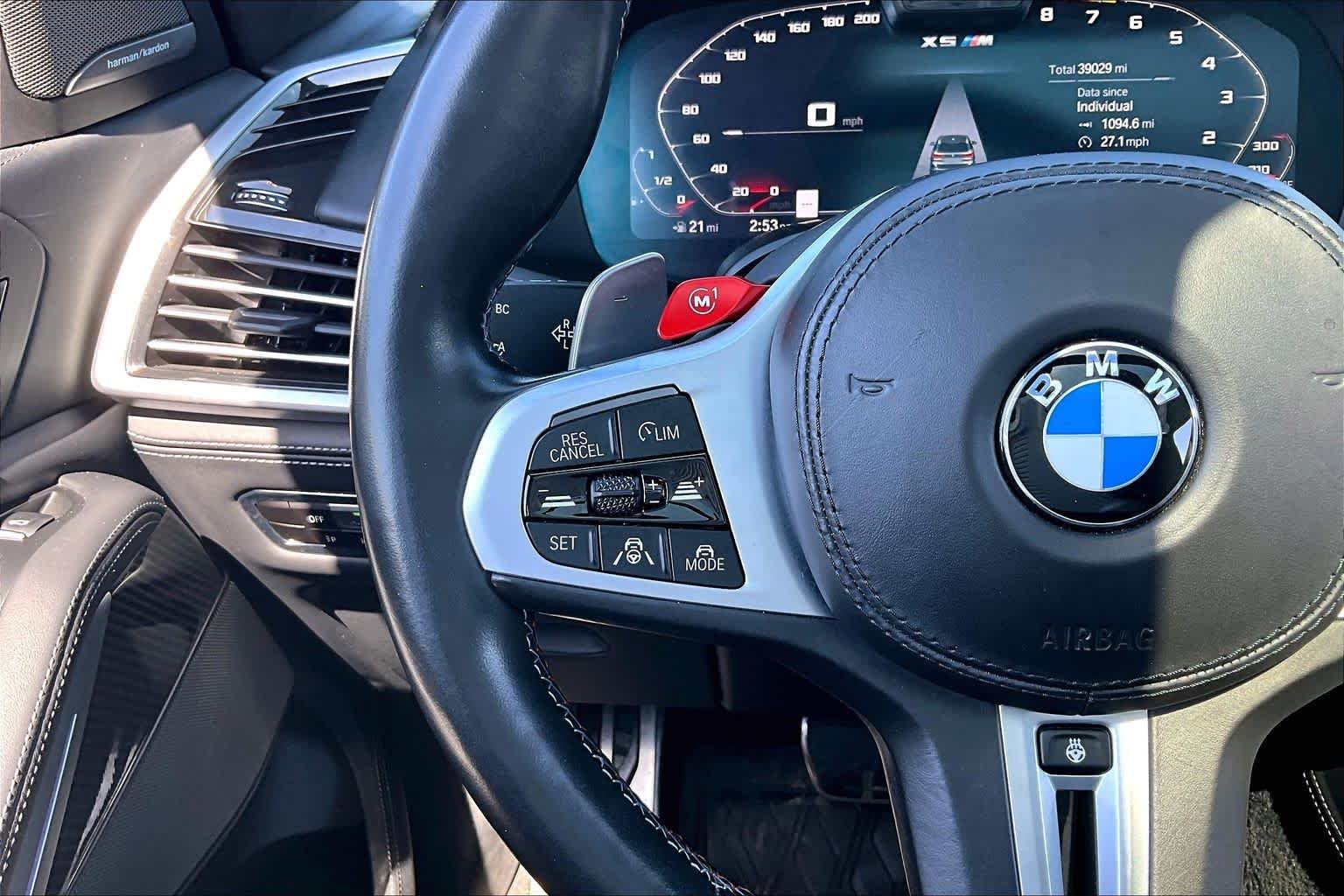 Used 2022 Alpine White BMW  image 22