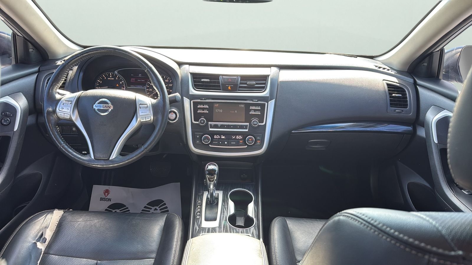 Used 2017 Silver Nissan 2.5 SL image 18