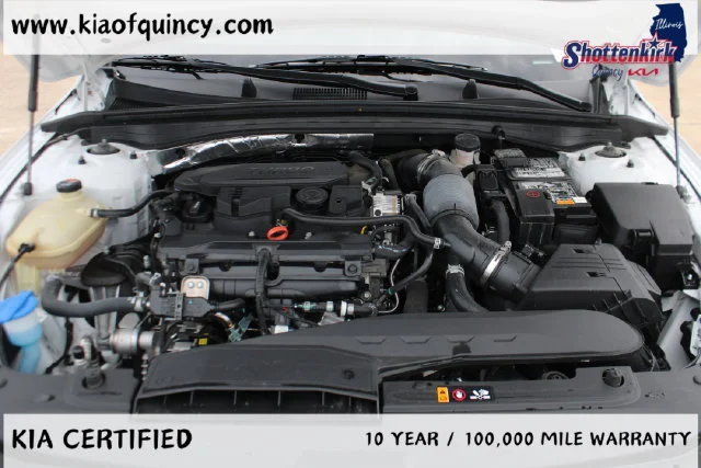 Used 2024 White Kia GT-Line image 5