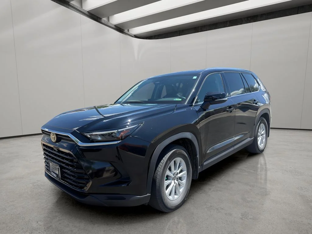 2024 Toyota Grand Highlander XLE AWD's photo