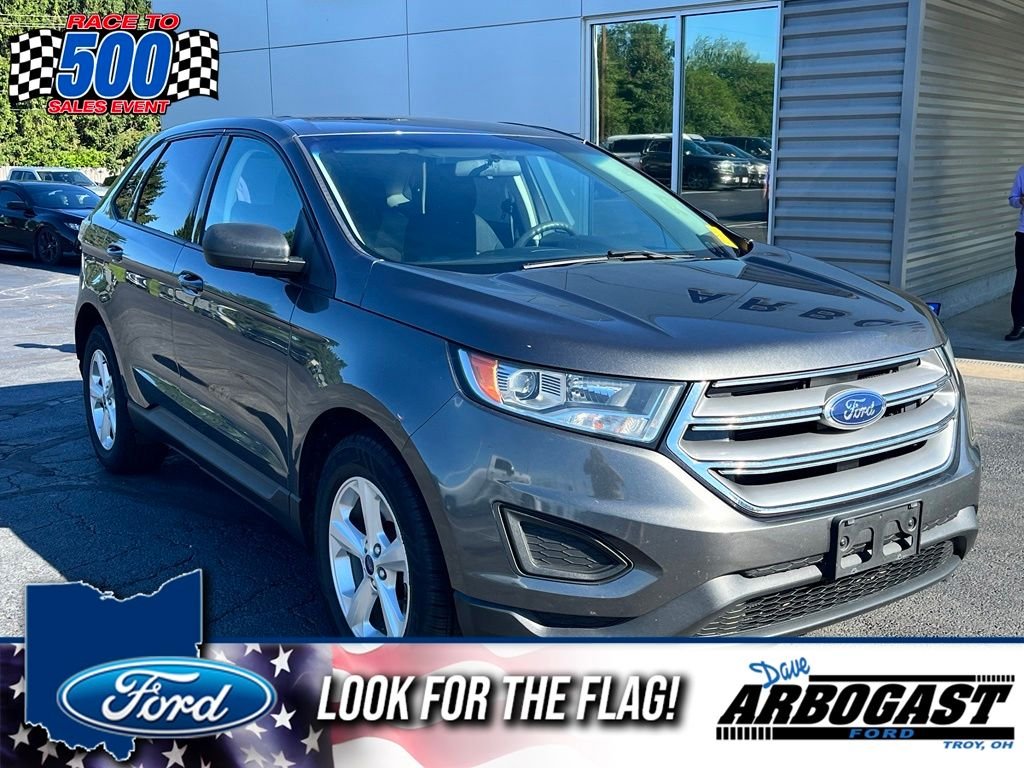 Used 2017 Magnetic Ford SE image 1