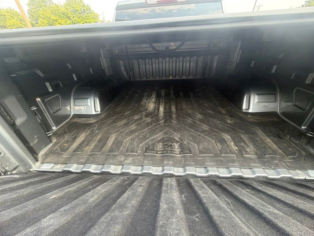 Used 2024 Silver GMC Elevation image 16