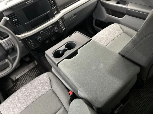 New 2026 Oxford White Ford F-350® XLT image 23