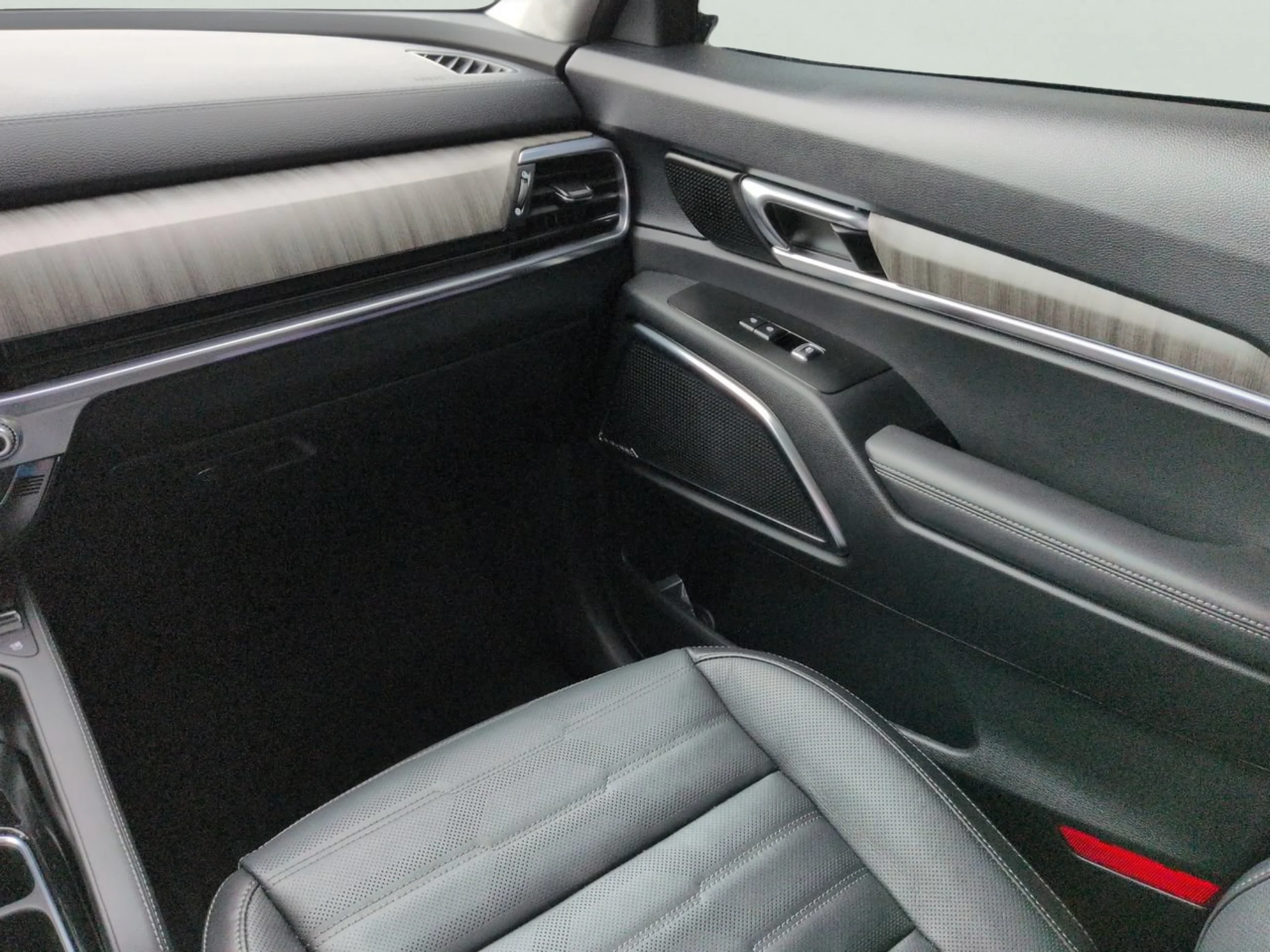 Certified Used 2024 Gravity Gray Kia SX-Prestige image 20