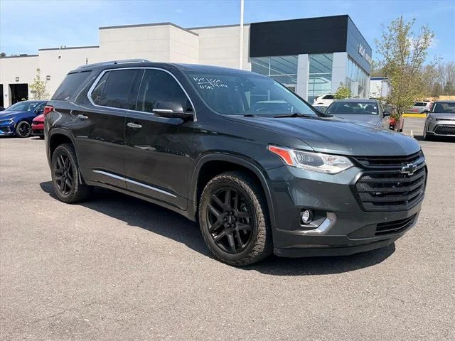 Used 2020 Gray Chevrolet Premier image 12