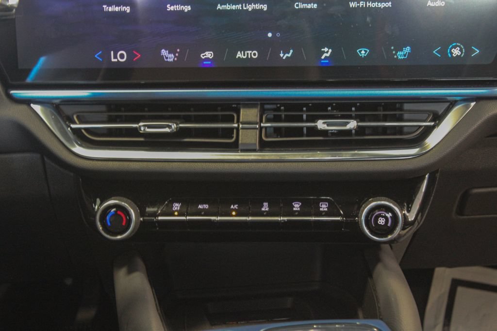2026 Chevrolet Equinox EV 2LT - Photo 18