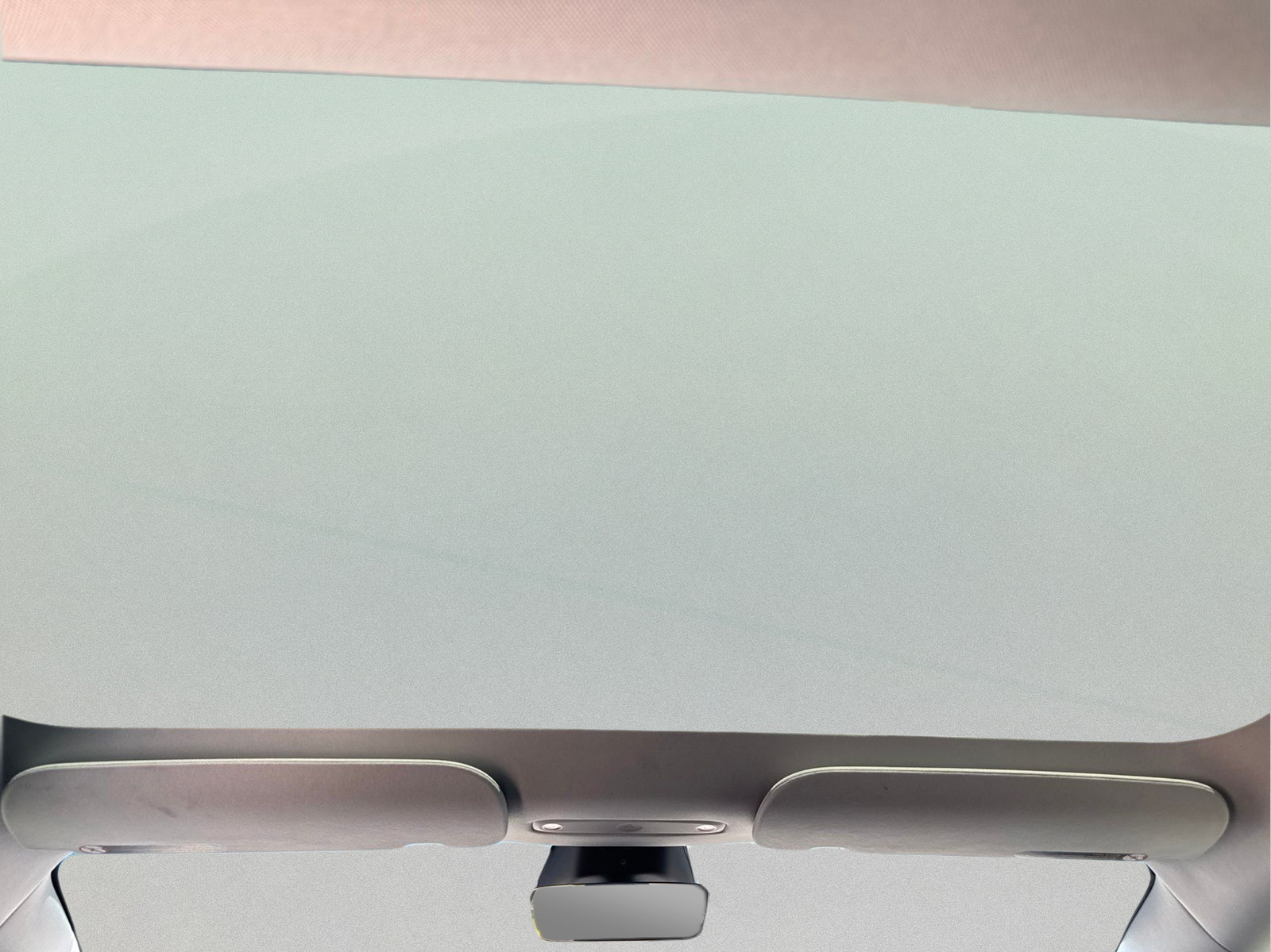 Used 2025  Tesla Long Range image 34