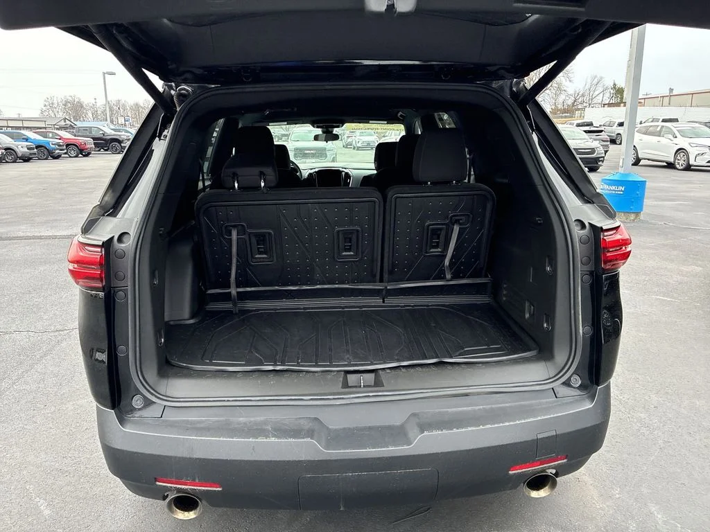 Used 2023 Black Chevrolet LT image 21