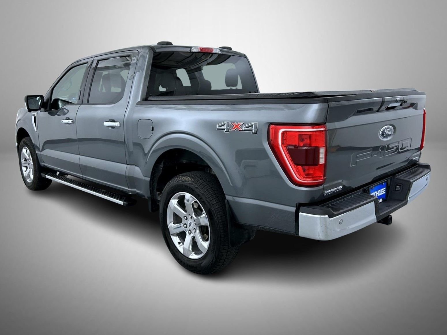 Used 2023 Gray Ford XLT image 7